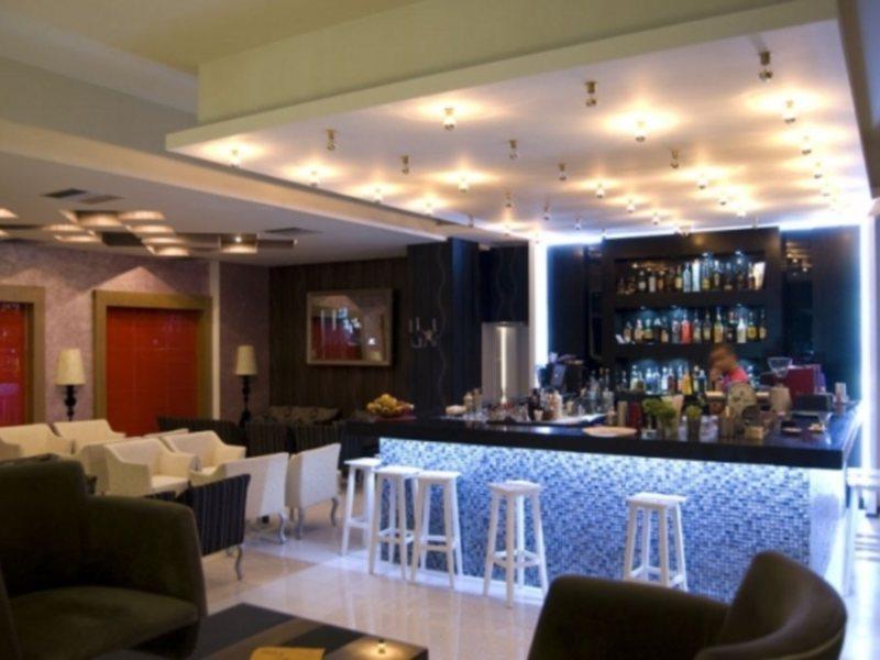 טיראנה Hotel Eagle מראה חיצוני תמונה