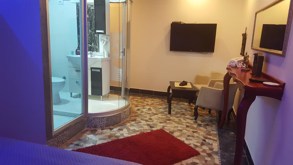 טיראנה Hotel Eagle מראה חיצוני תמונה