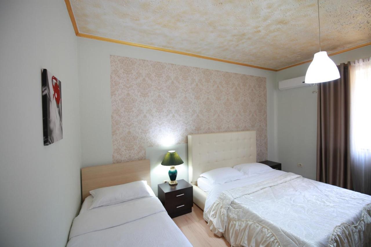 טיראנה Hotel Eagle מראה חיצוני תמונה